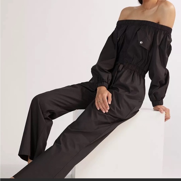 Anthropologie Pants - NWT Anthropologie Mare Mare Black Off-the-Shoulder Belted Jumpsuit Size S